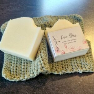Fatglow Pure Bliss tallow soap with coconut cream, handmade in New Zealand, unscented and natural