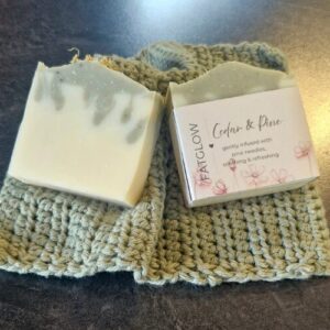 Fatglow Cedar & Pine tallow soap with pine needles, green clay and cedarwood essential oil, handmade in New Zealand